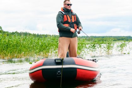 Débuter la pêche en float tube : tout ce qu'il faut savoir pour bien commencer